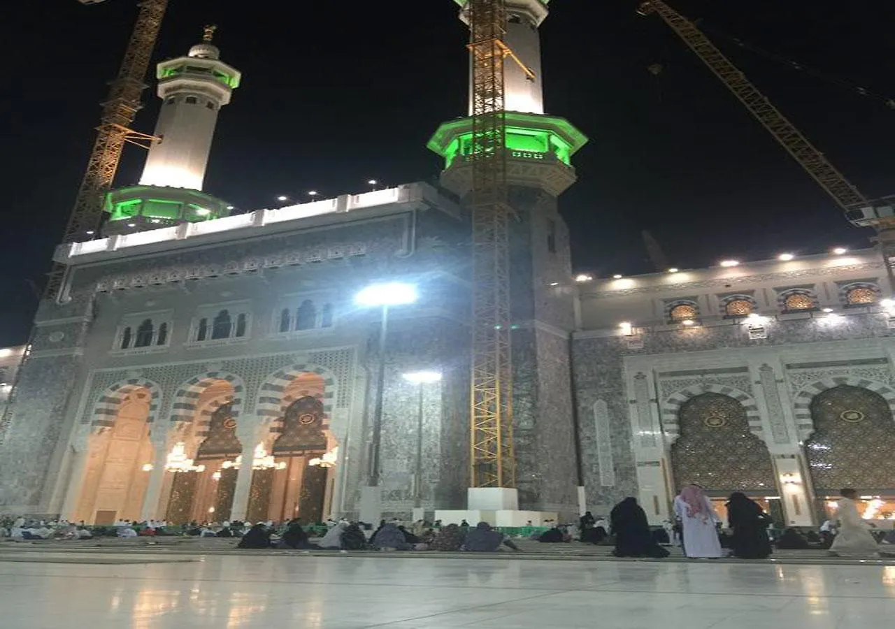 ***  Qasr Zuwar Hotel Mekke Suudi Arabistan